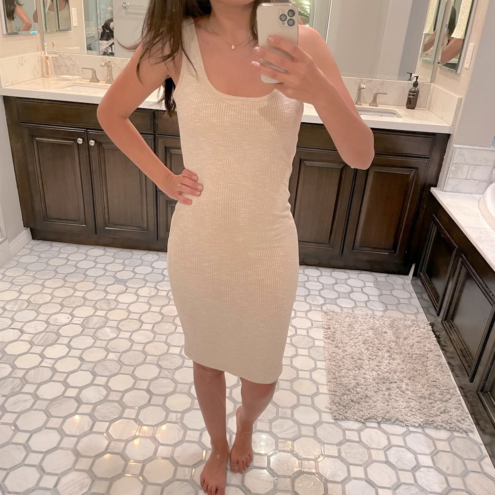 Beige dress F21
